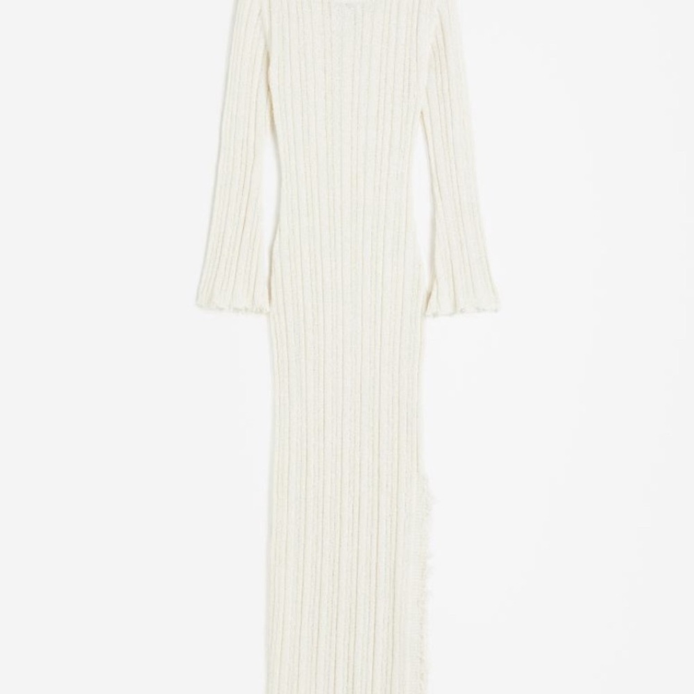 Elegant Ribbed Knit Maxi Dress